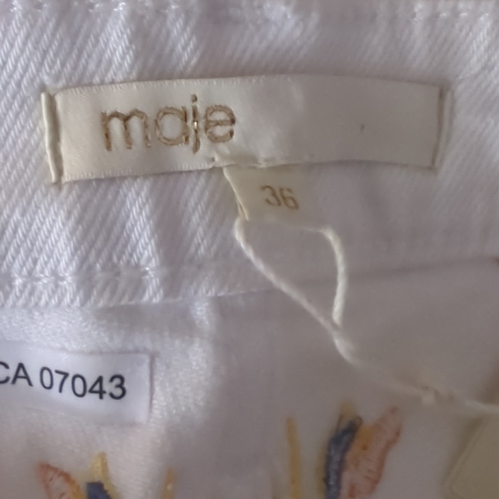 NWT Maje Pia White Embroidered Floral Cropped Straight Jeans Size 4 - Picture 10 of 10